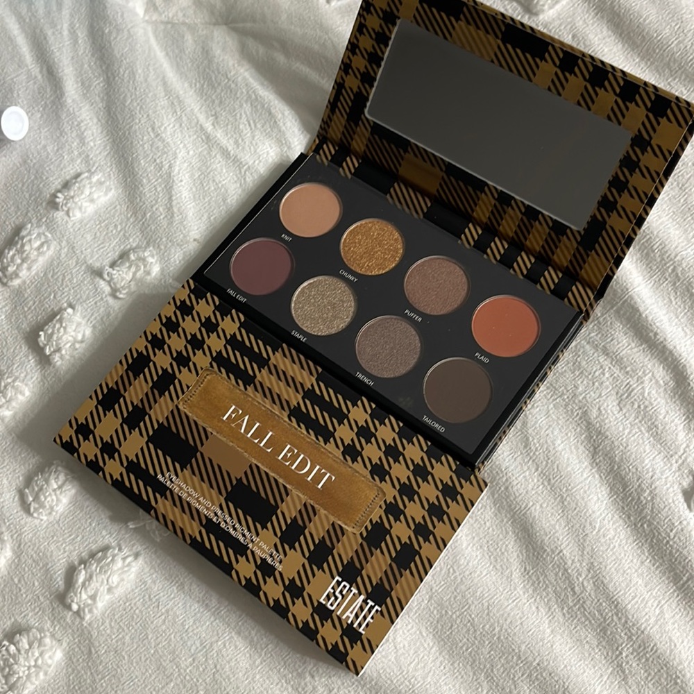 Estate fall Edit eyeshadow and pressed pigment palette